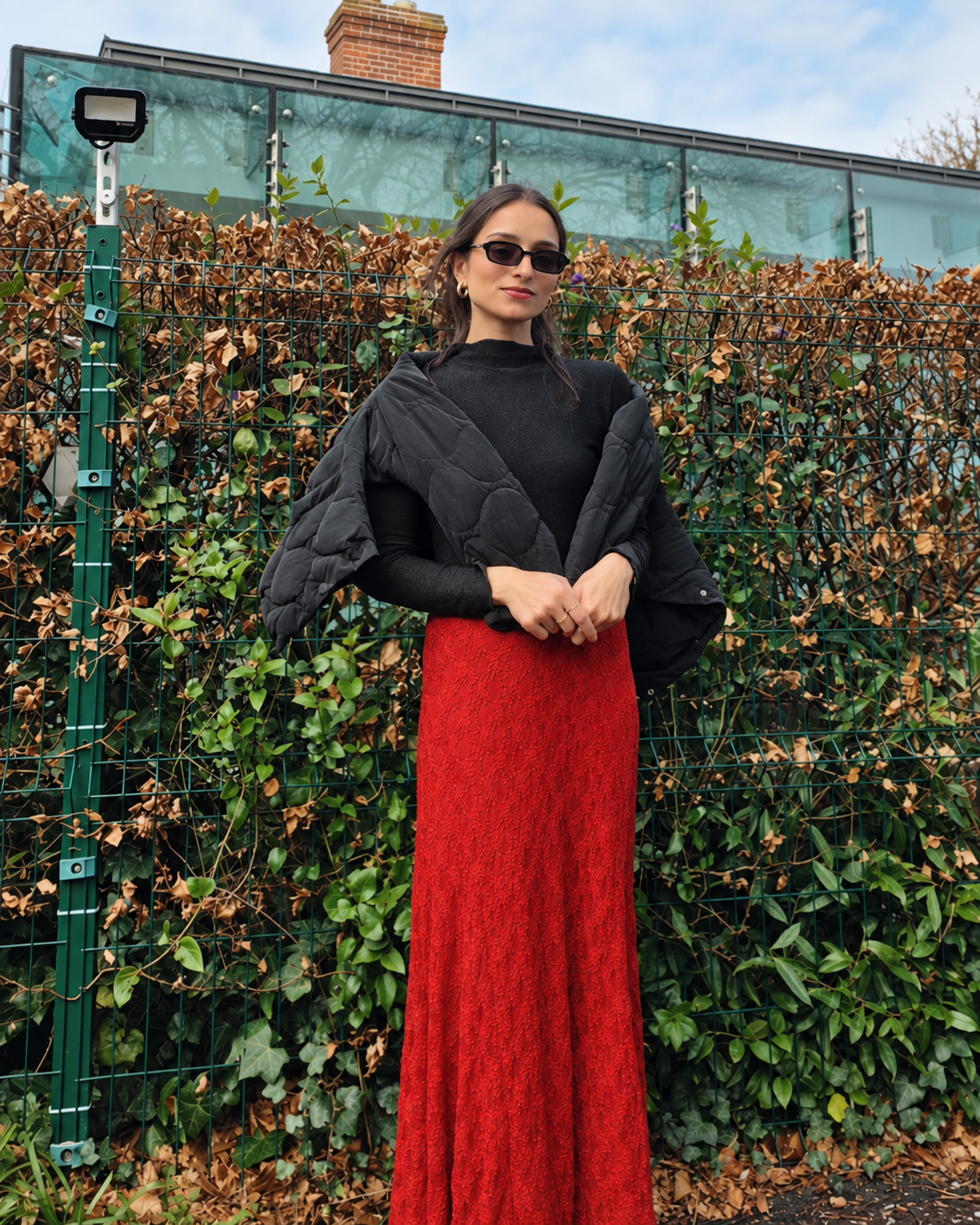 Momina Javed gallery image: file 000000008f2c82119754bbb51f2570f5